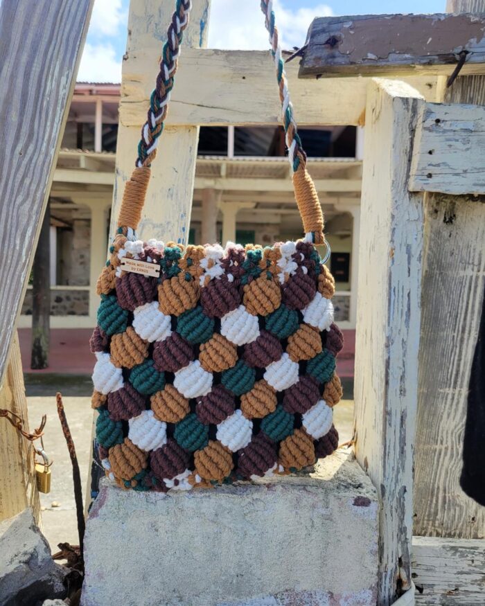 Multi-Color Macramé Shoulder Bag with Textured Honeycomb Pattern