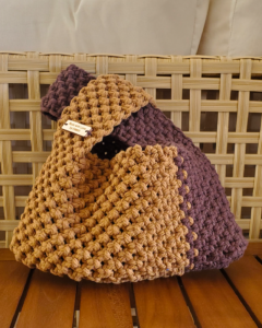 Cozy Contrast: Two-Tone Macrame Tote