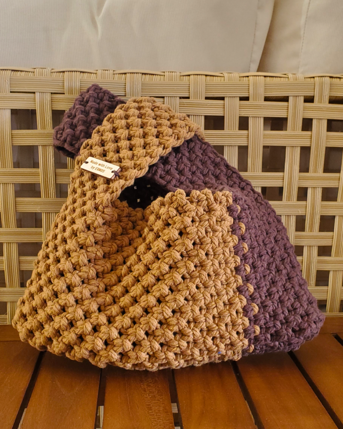 Cozy Contrast: Two-Tone Macrame Tote